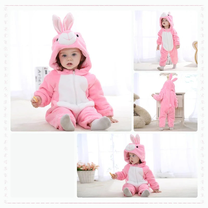 Combinaison pyjama avec une capuche à motifs d’animaux