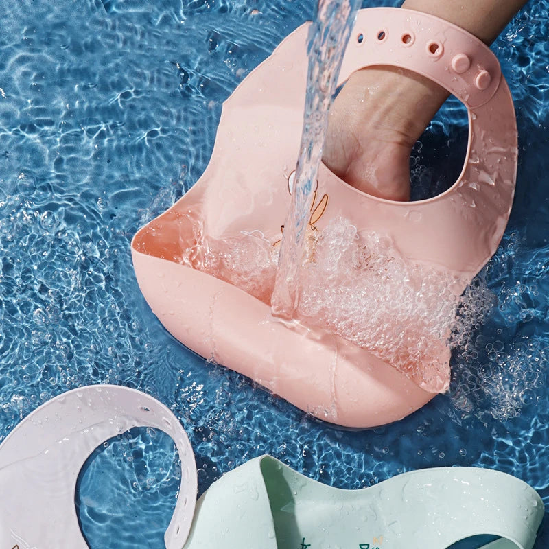 Bavoir en silicone imperméable à motif de chat pour bébé