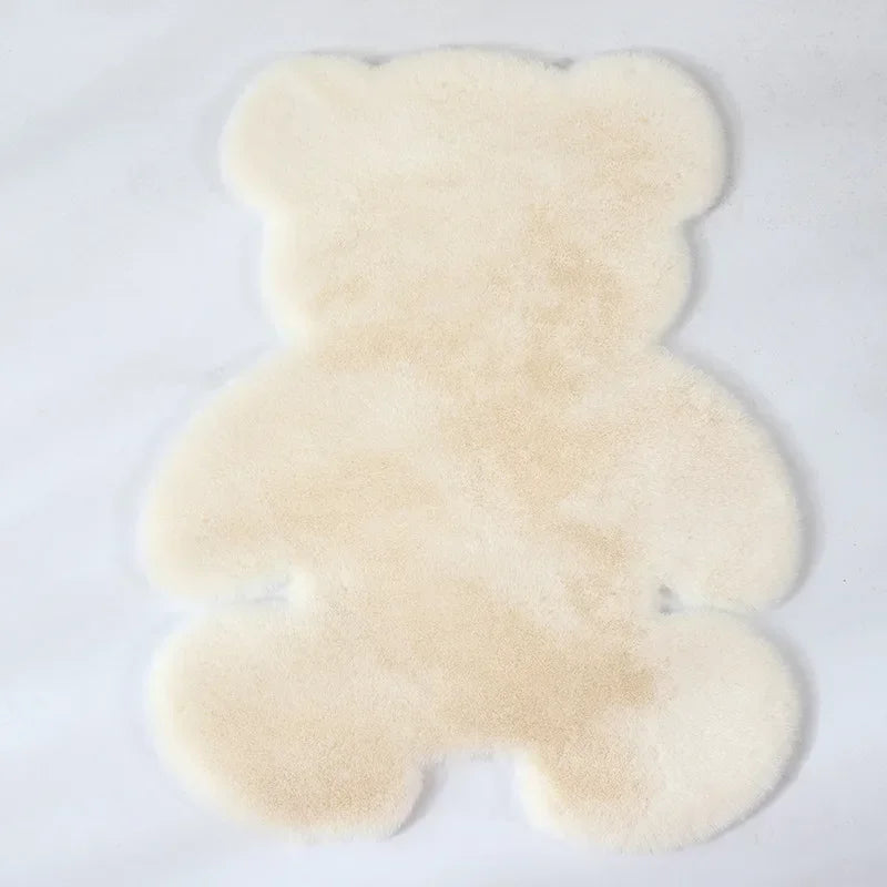Tapis de sol en fourrure en forme d’ours pour bébé