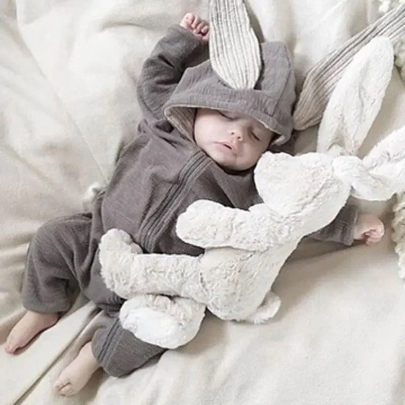 Combinaison pour bébé en forme de lapin