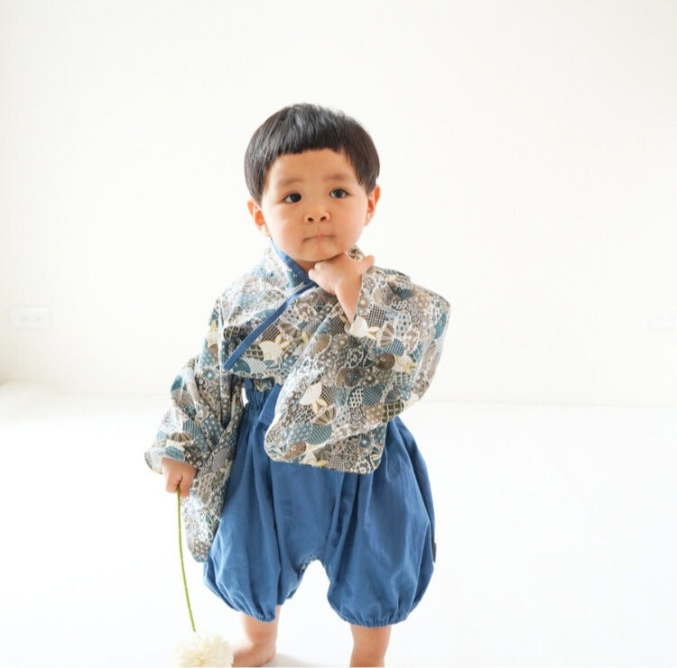 Kimono rétro bleu et gris pour bébé avec haut à manches courtes