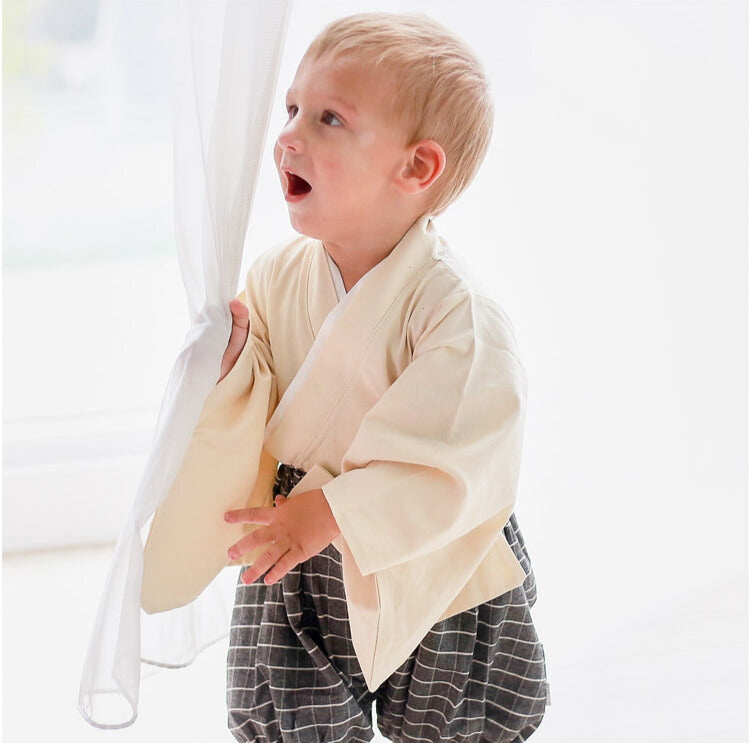 Kimono rétro beige et gris pour bébé avec haut à manches courtes