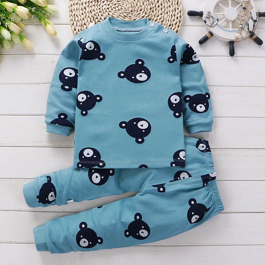 Pyjama avec petit ours brun