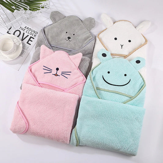 Serviette de bain avec jolis motifs de dessins animés pour bébé