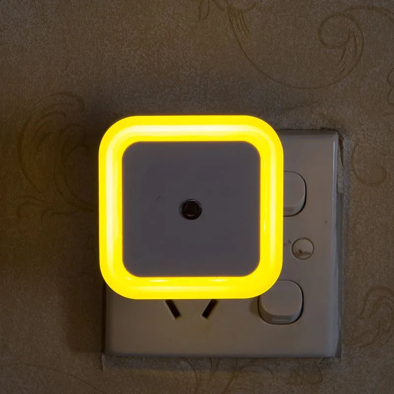 Mini lampe LED carrée avec capteur de lumière sans fil