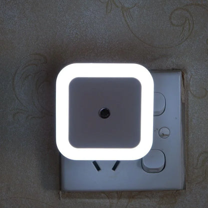 Mini lampe LED carrée avec capteur de lumière sans fil