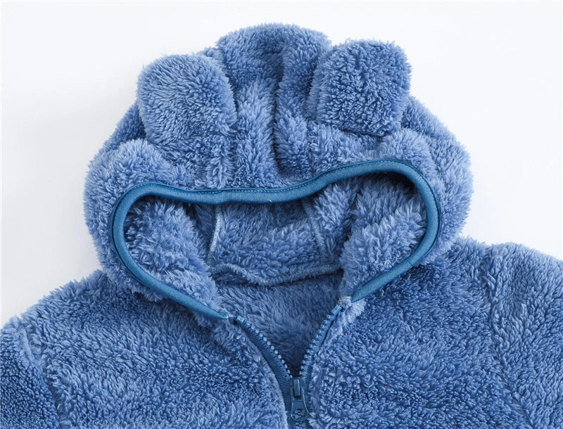 Manteau à capuche en forme d’ours pour bébé