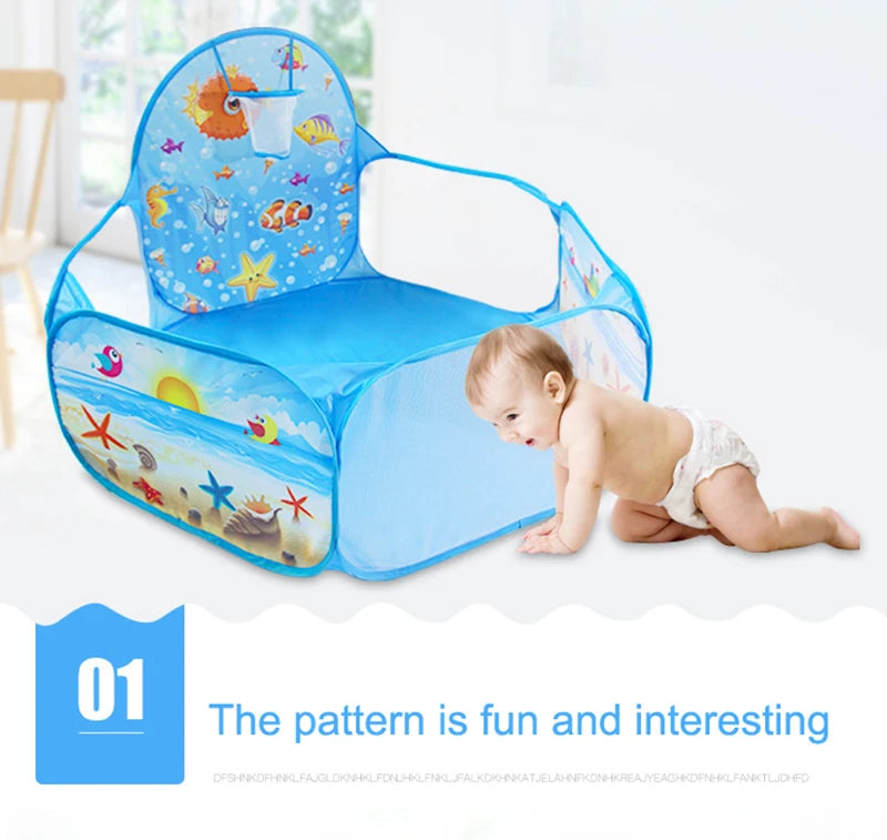 Parc pour bébé coloré avec panier de basket