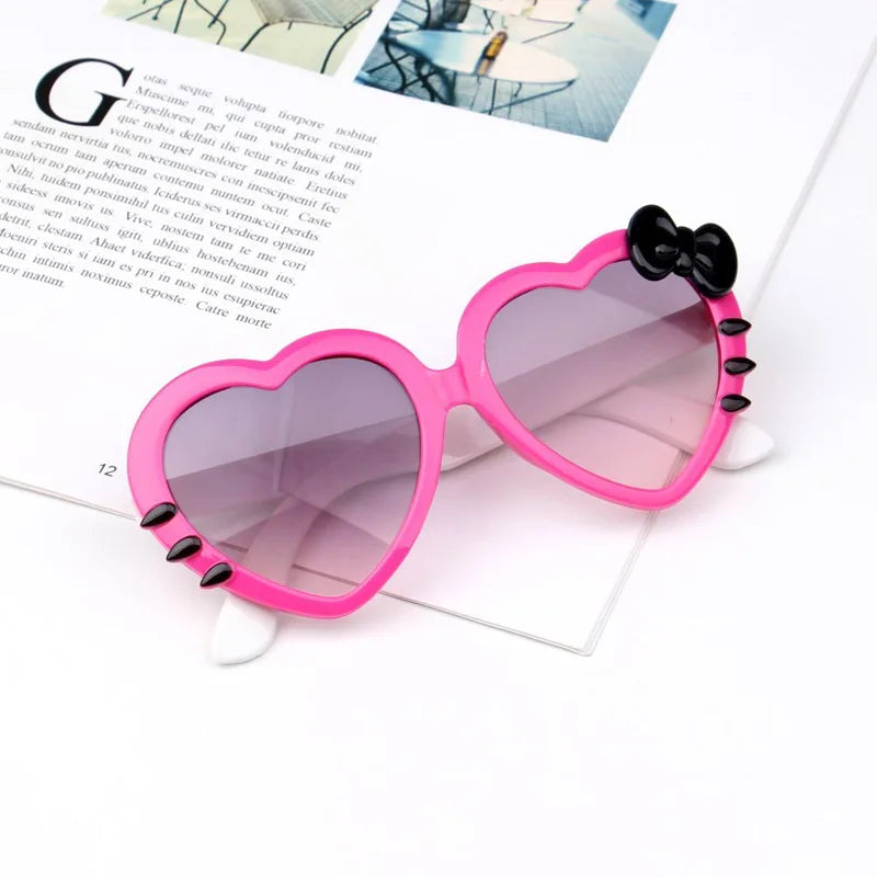 Lunettes de soleil en forme de cœur pour enfants