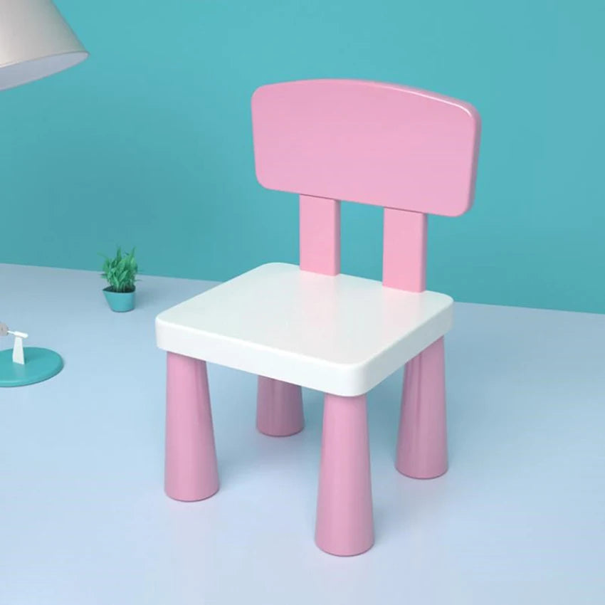 Petit tabouret de jeu pour enfant
