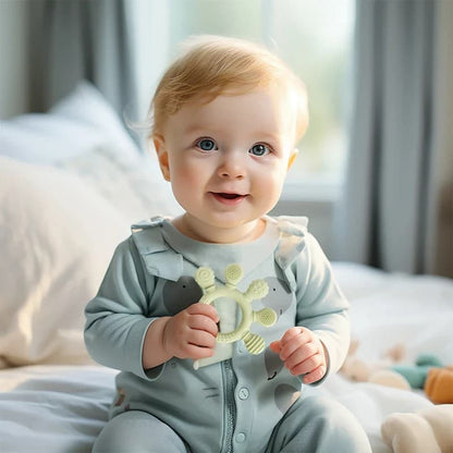 Hochet de dentition avec de jolis éléments pour bébé