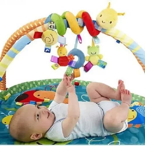 Hochet en peluche suspendu en spirale pour bébé