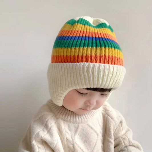 Bonnet tricoté coloré pour bébé