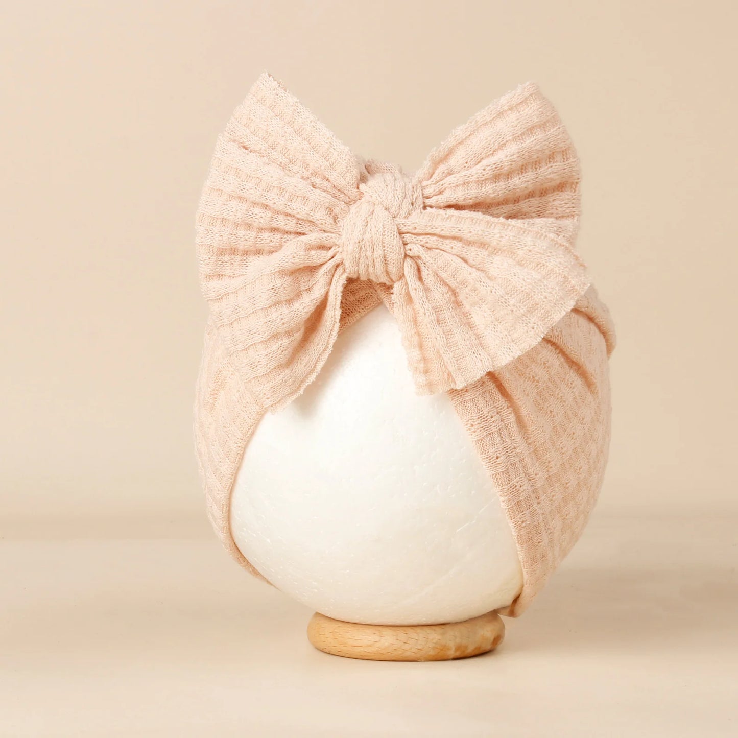 Turban en tricot avec noeud pour bébé