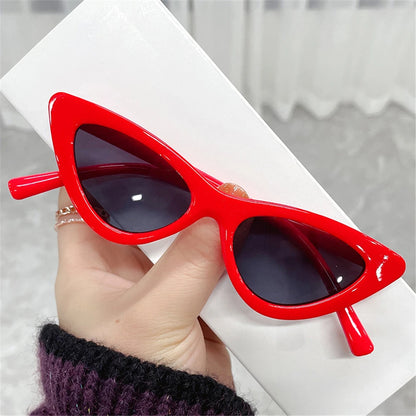 Lunettes de soleil en forme d’œil de chat