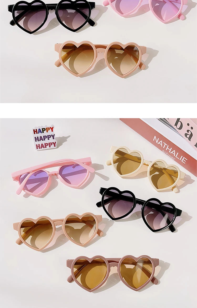 Lunette colorée avec un design en forme de coeur pour enfant