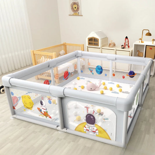 Parc de jeux pour bébé avec décor planètes
