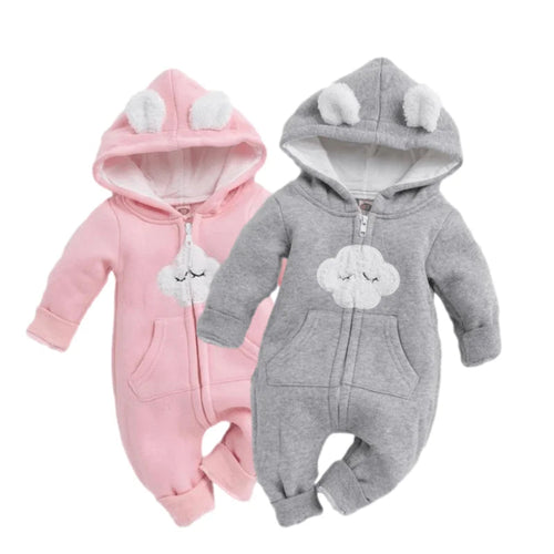 Grenouillère à capuche pour bébé