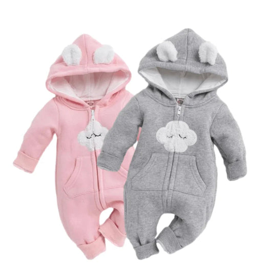 Grenouillère à capuche pour bébé