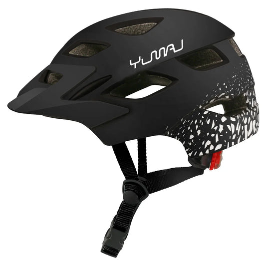 Casque de vélo avec des imprimés pour enfants