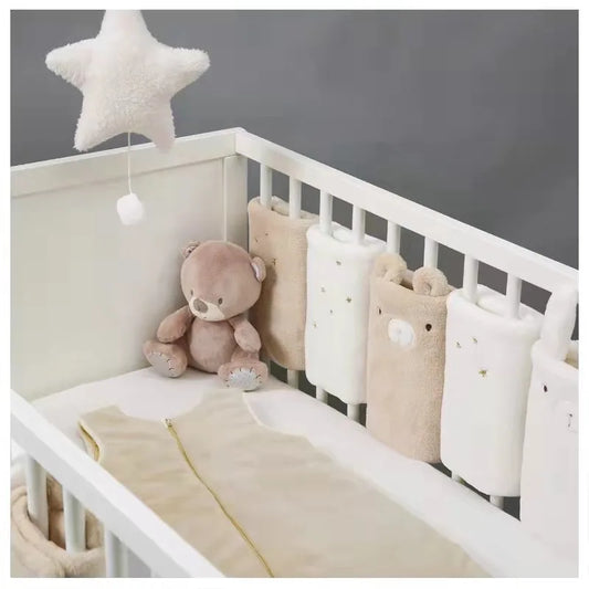 Tour de lit en peluche ourson pour bébé