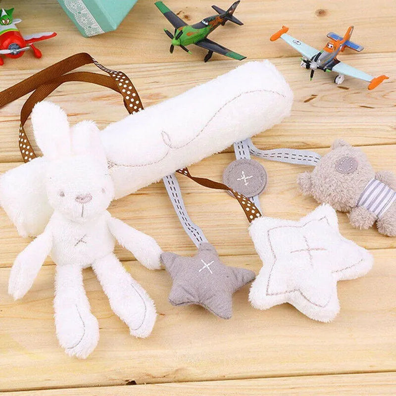 Cloche de lit suspendue pour bébé avec ourson et lapin