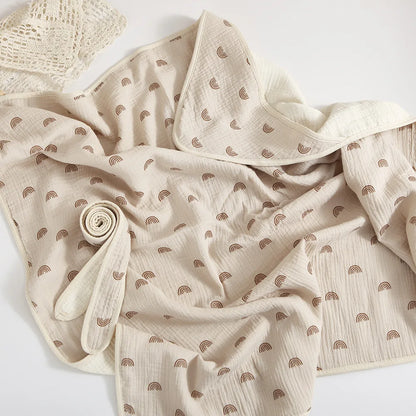 Cape de bain pour bébé beige avec cœurs