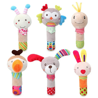 Hochet avec jouets en peluche
