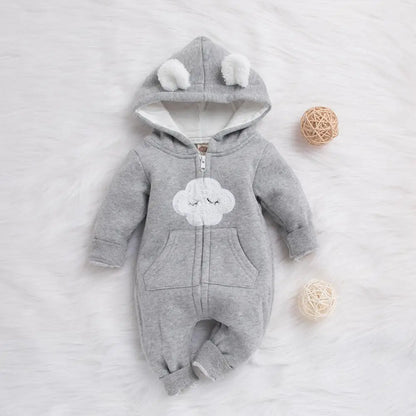 Grenouillère à capuche pour bébé