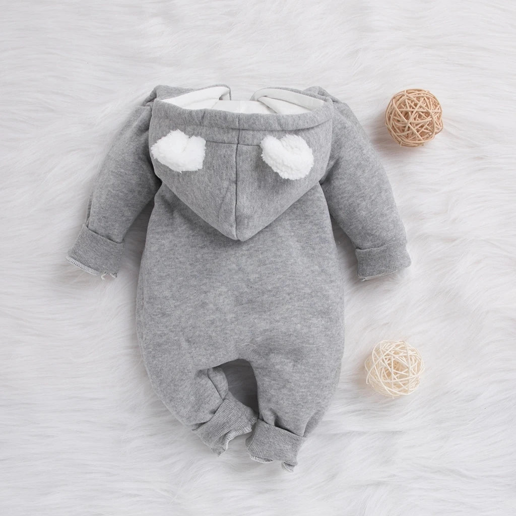 Grenouillère à capuche pour bébé