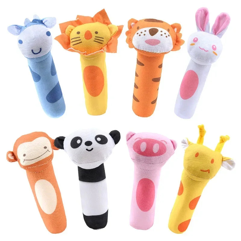 Hochet avec jouets en peluche