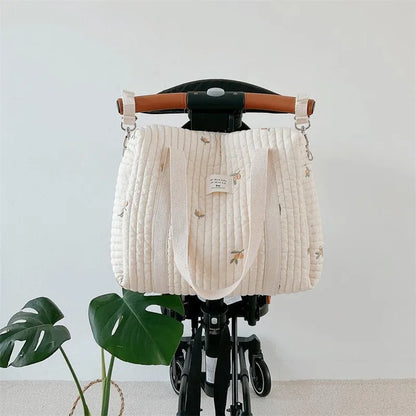 Sac à langer brodé et matelassé grand modèle pour bébé