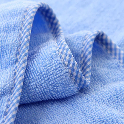 Serviette de bain pour nouveau-né