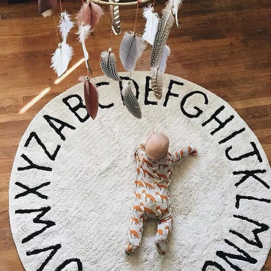 Tapis de sol blanc doux pour bébé avec l’alphabet