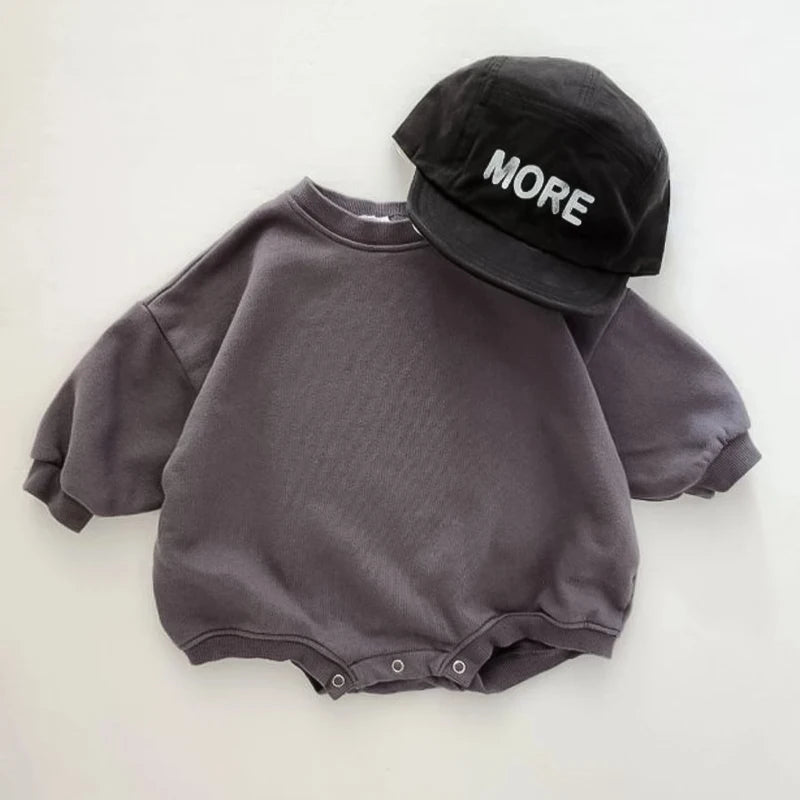 Barboteuse courte style sweat pour bébé
