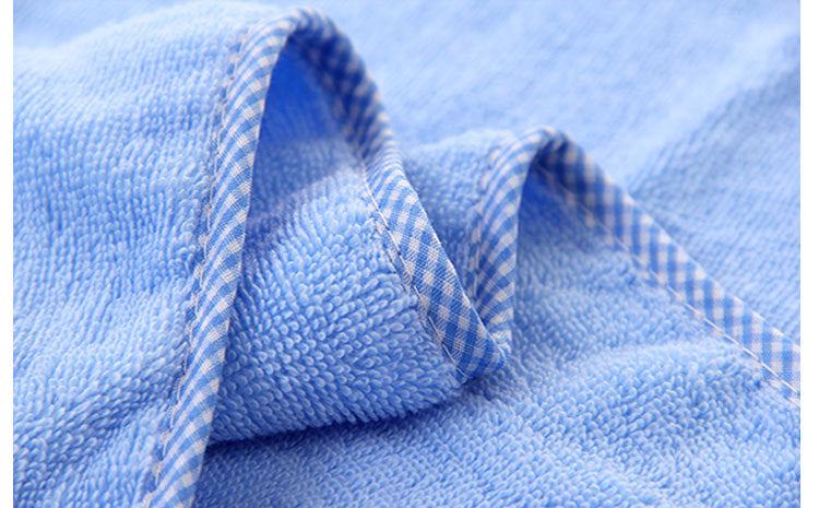 Serviette de bain pour nouveau-né