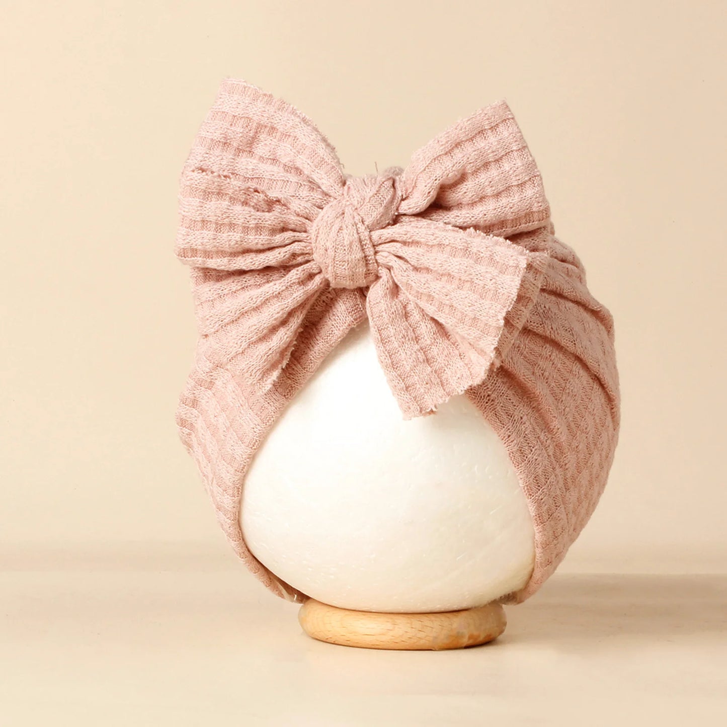 Turban en tricot avec noeud pour bébé