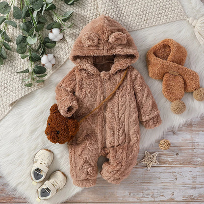 Combinaison en peluche à capuche pour nouveau-né
