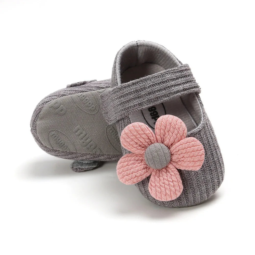 Chaussures en coton à motif de fleur pour nouveau-né