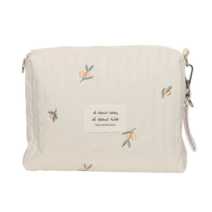 Sac à langer brodé et matelassé petit modèle pour bébé