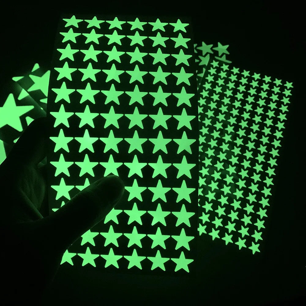Autocollants muraux fluorescents en forme d’étoile