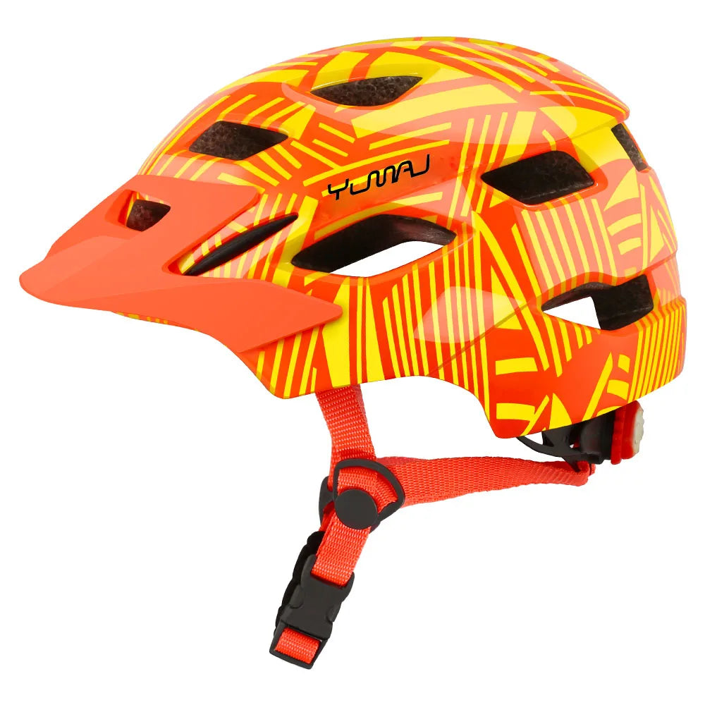 Casque de vélo avec des imprimés pour enfants