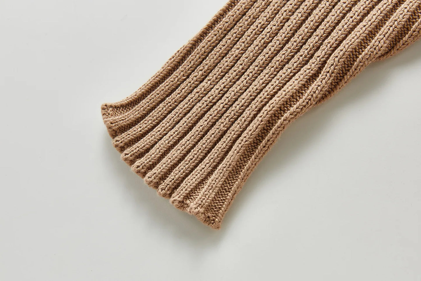 Barboteuse à manches longues tissu côtelé pour bébé