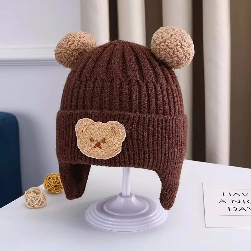Bonnet chaud bébé en forme d'ours