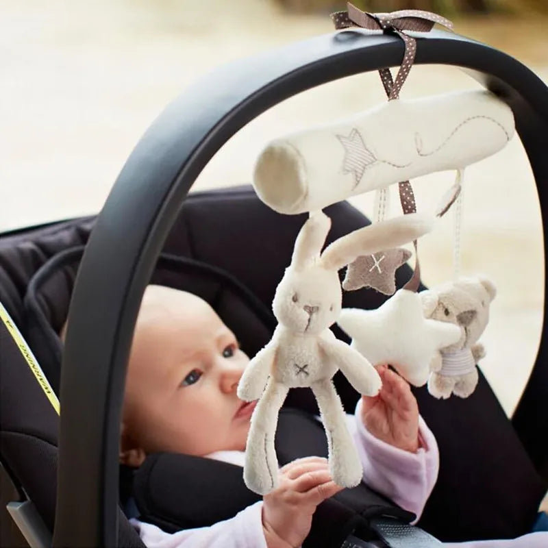 Cloche de lit suspendue pour bébé avec ourson et lapin