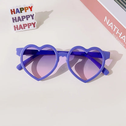 Lunette colorée avec un design en forme de coeur pour enfant
