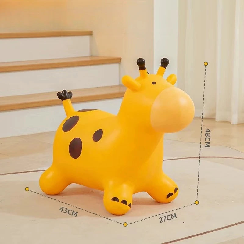 Trémie gonflable en forme de girafe
