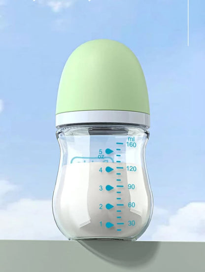 Biberon en verre pour nouveau-né