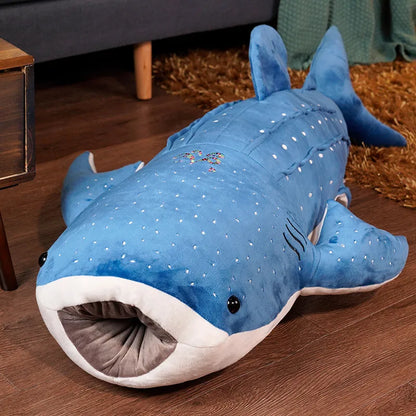 Requin en peluche de grande taille