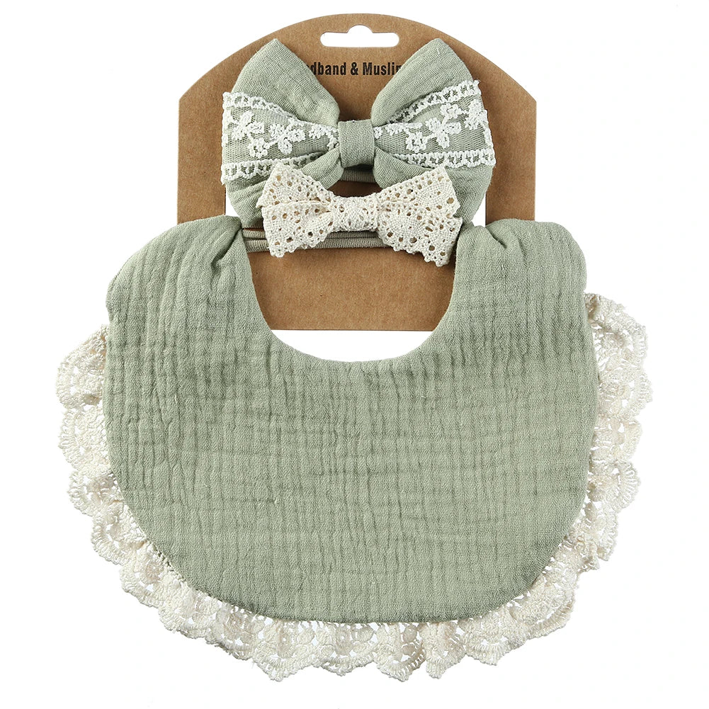 Bavoir mignon en coton pur